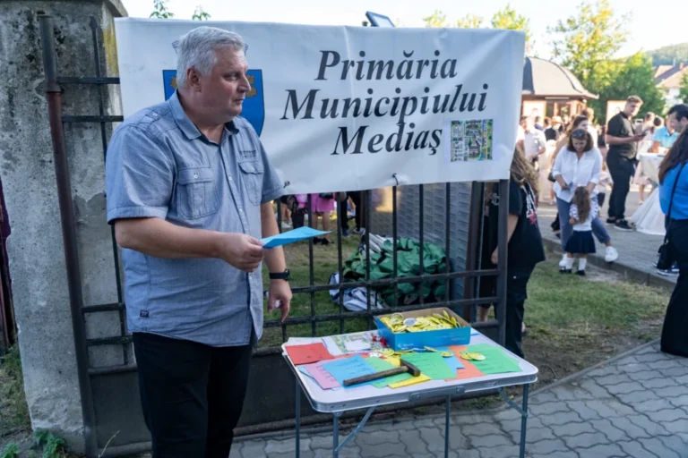 Peste 1.000 de oameni au participat la evenimentul „Bucurie în familie”, organizat la Mediaș