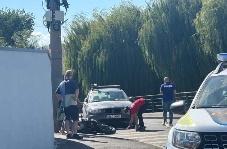 Accident pe strada Malului: Un motociclist a ajuns la spital!