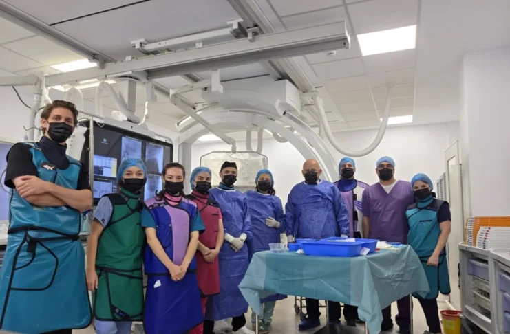 Intervenție complexă la Sibiu pentru salvarea unui tânăr de 27 de ani. Un profesor din Franța s-a alăturat echipei medicale
