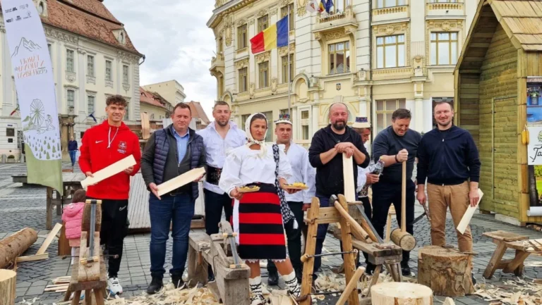Târgul Internațional de Ecoturism revine în Piața Mare din Sibiu