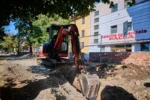 Lucrările continuă în Parcul Cetății. Vor fi amenajate alei noi, iluminat arhitectural și bănci smart