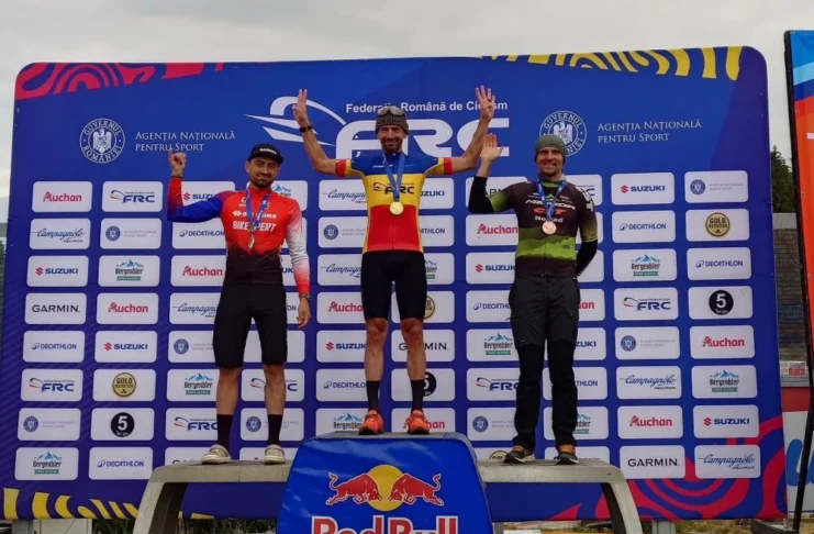 Cisnădianul Cristian Jidovu, campion național la MTB-XCM. Al 40-lea titlu național pentru C.S. Tibiscus