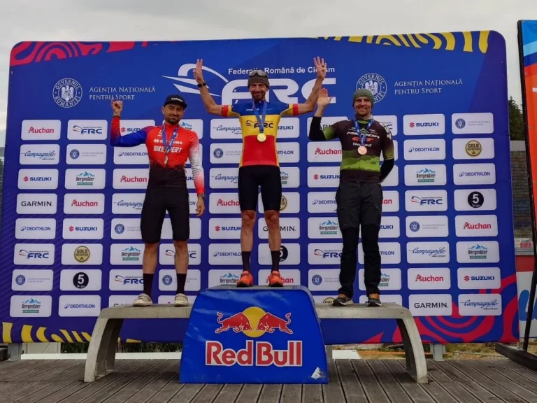 Cisnădianul Cristian Jidovu, campion național la MTB-XCM. Al 40-lea titlu național pentru C.S. Tibiscus
