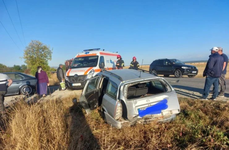 Accident între Cristian și Orlat: O femeie de 41 de ani a ajuns la spital!