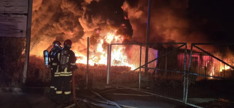 Garda de Mediu Sibiu a transmis clarificări în urma incendiului de la hala de reciclare