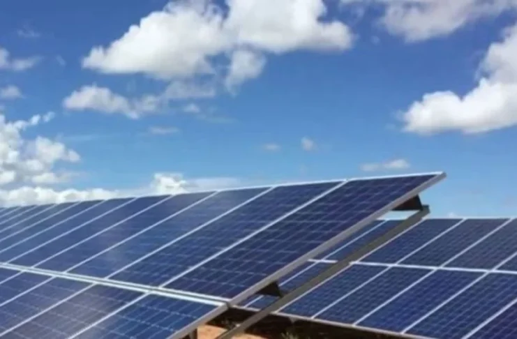 Turnu Roșu cere finanțare pentru o centrală fotovoltaică. Energia produsă ar urma să acopere iluminatul public și clădirile comunei