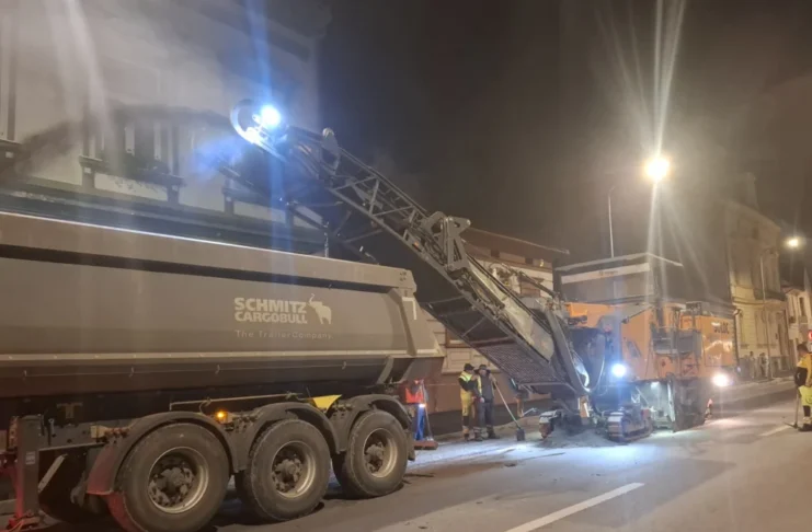 Asfalt nou pe bulevardul Vasile Milea. Lucrările pe carosabil încep duminică seara, cu restricții de trafic