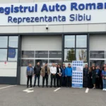 Funcționari publici participă la o sesiune de educație anticorupție în județul Sibiu