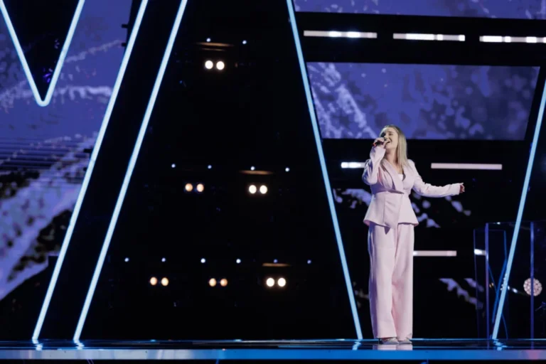 Sibianca Cristiana Damian urcă pe scena de la Vocea României! Vineri, de la ora 20:30, la PRO TV