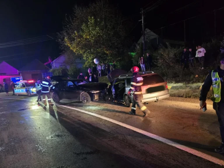Accident în Șeica Mare: Două persoane au ajuns la spital!