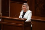 Senatoarea AUR de Sibiu cere măsuri pentru apa din școala de la Micăsasa și siguranța elevilor