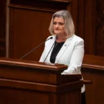 Senatoare AUR Lumința Paucean-Fernandez, discuții privind asigurarea apei potabile în școli